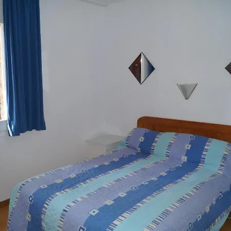 Levantina 10 * يوريت دي مار